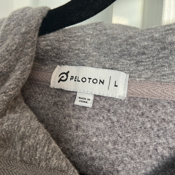 Peloton Hoodie Sweater Very Good Condition - Picture 2 of 4